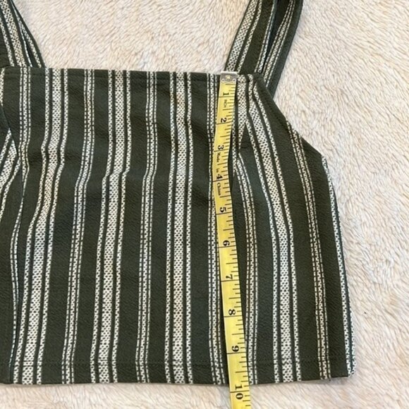 Two piece crop top with shorts no boundaries size XS - Picture 6 of 11